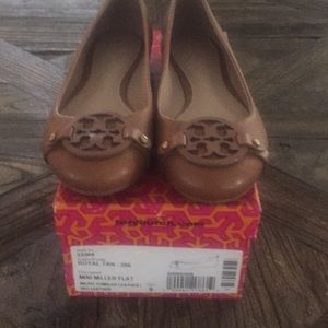 Tory Burch Mini miller flat royal tan size 9 BNIB